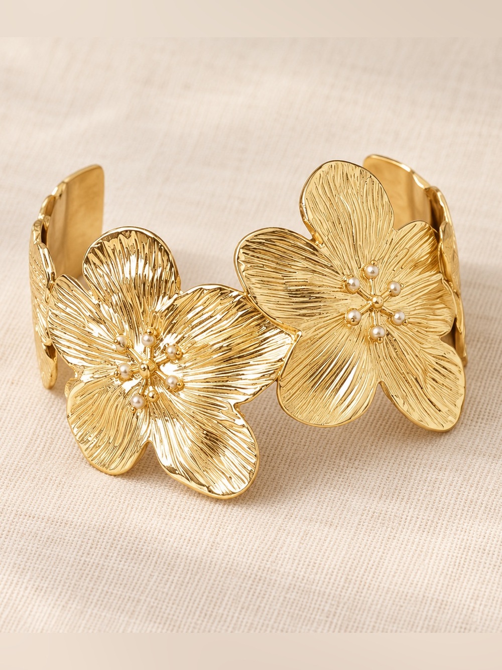 Bubu Shop Dogwood Gold plated Floral Statement Cuff Bracelet New
